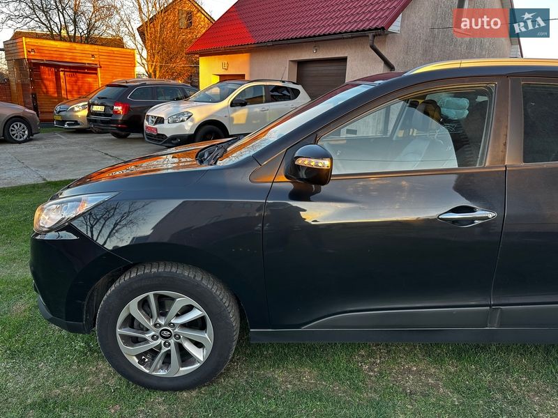 Внедорожник / Кроссовер Hyundai ix35 2011 в Ивано-Франковске