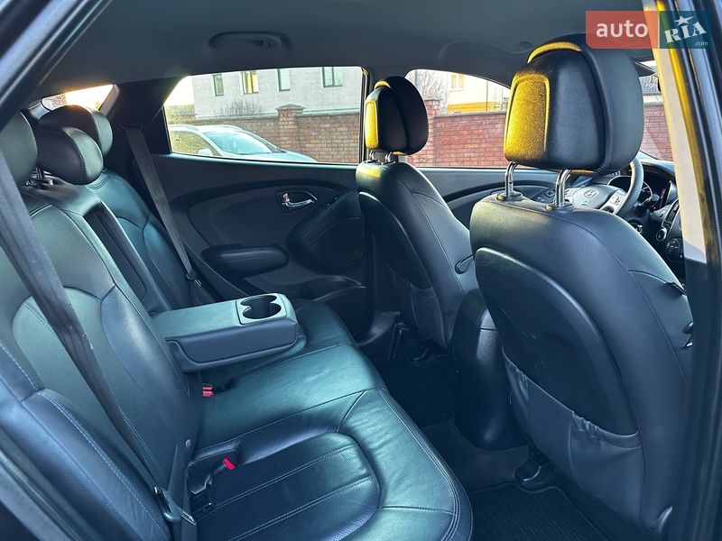 Внедорожник / Кроссовер Hyundai ix35 2011 в Ивано-Франковске