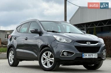 Позашляховик / Кросовер Hyundai ix35 2010 в Ізяславі