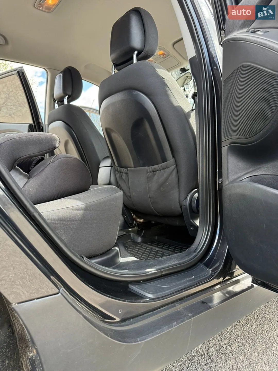 Hyundai ix35 2010 VIN U5YZT81BDBL052446 фото оголошення 24 з 33