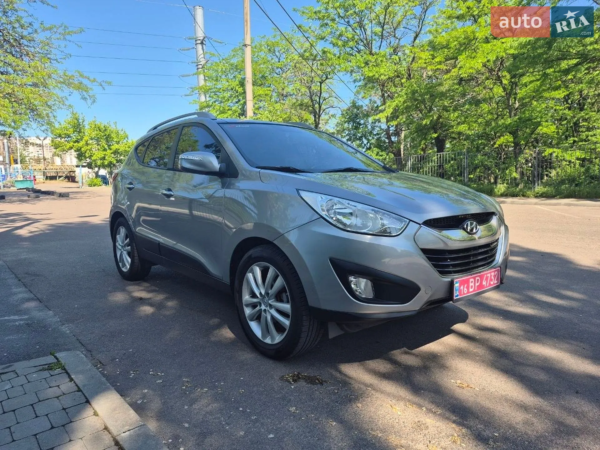 2010 Hyundai ix35 - фото 1