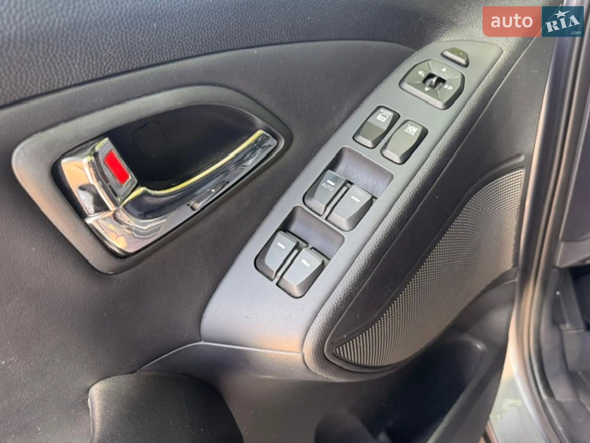 2012 Hyundai ix35 - мініатюра 18