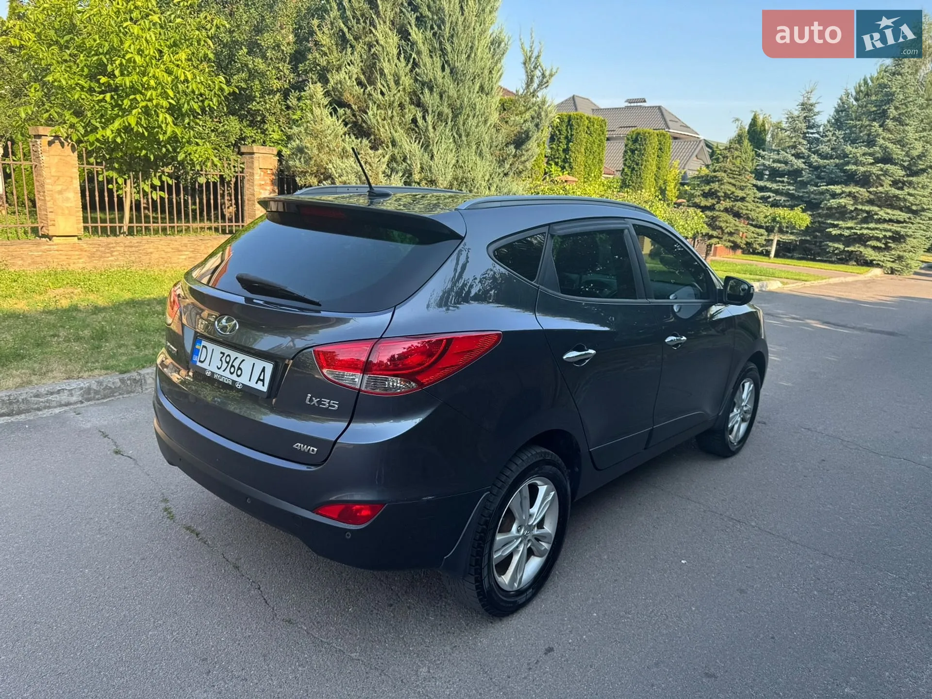 Hyundai ix35 2010 VIN U5YZU81BDBL063764 фото оголошення 3 з 9