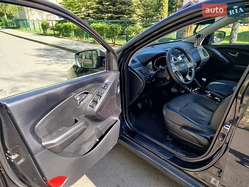 Hyundai ix35 2011 VIN U5YZU81UABL082837 фото оголошення 8 з 48