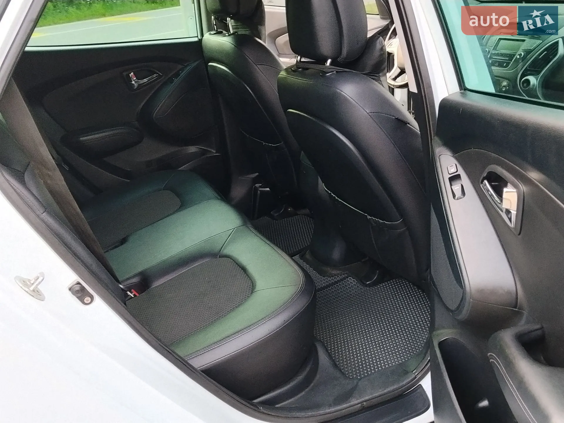 2010 Hyundai ix35 - мініатюра 10