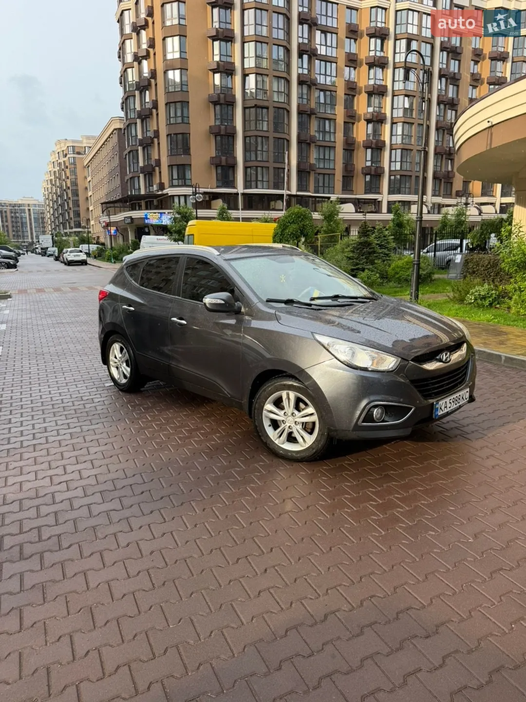 2011 Hyundai ix35 - фото 1