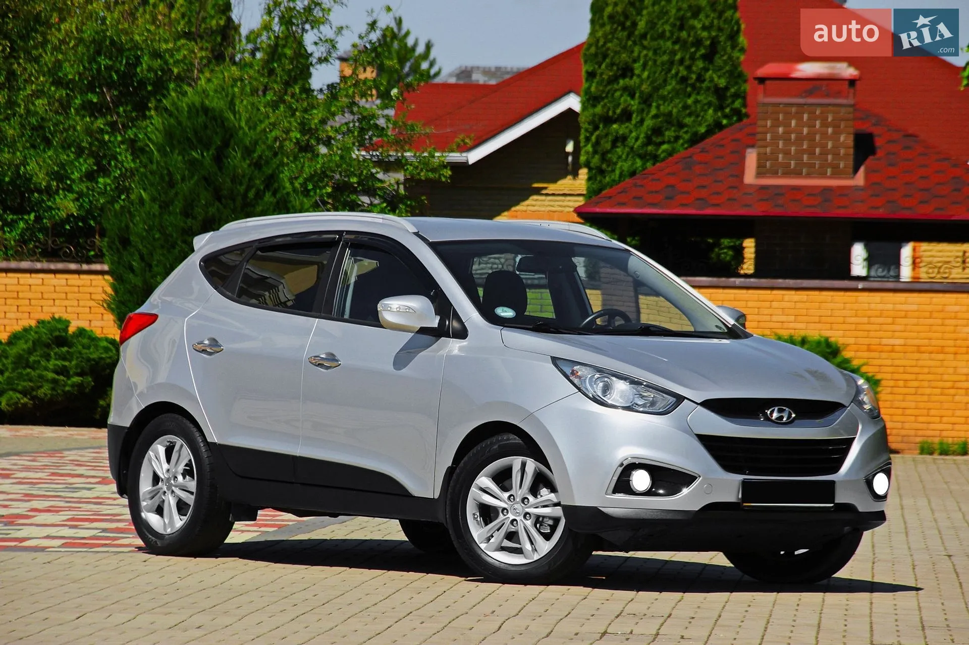Hyundai ix35 2010 VIN U5YZU81BDBL063764 фото оголошення 2 з 20