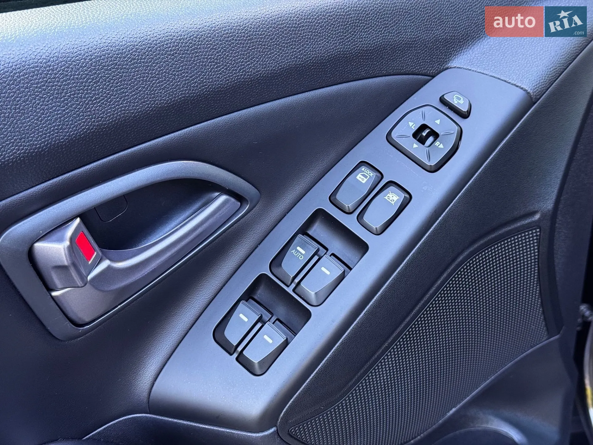 2014 Hyundai ix35 - мініатюра 39