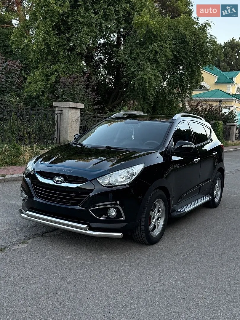 2011 Hyundai ix35 - фото 1