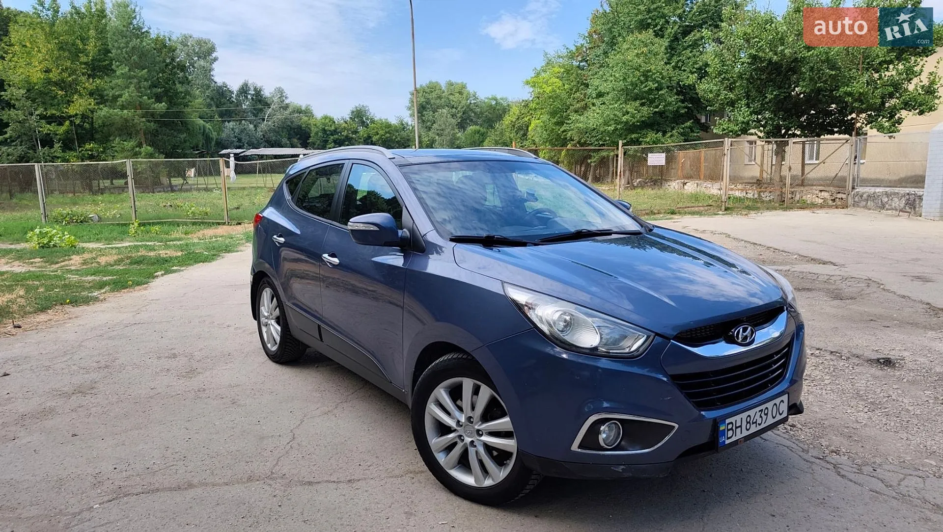 2011 Hyundai ix35 - фото 1