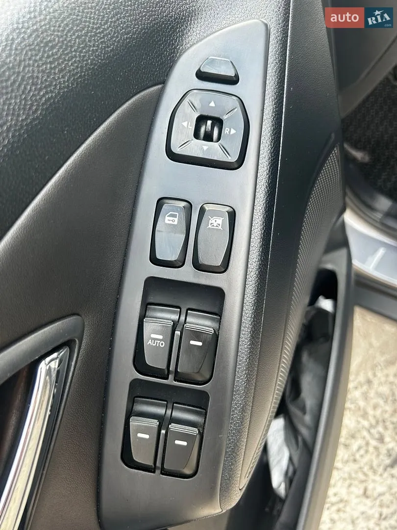 2012 Hyundai ix35 - мініатюра 19