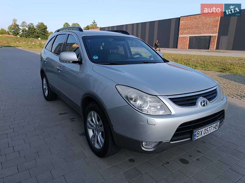 Позашляховик / Кросовер Hyundai ix55 2010 в Хмельницькому