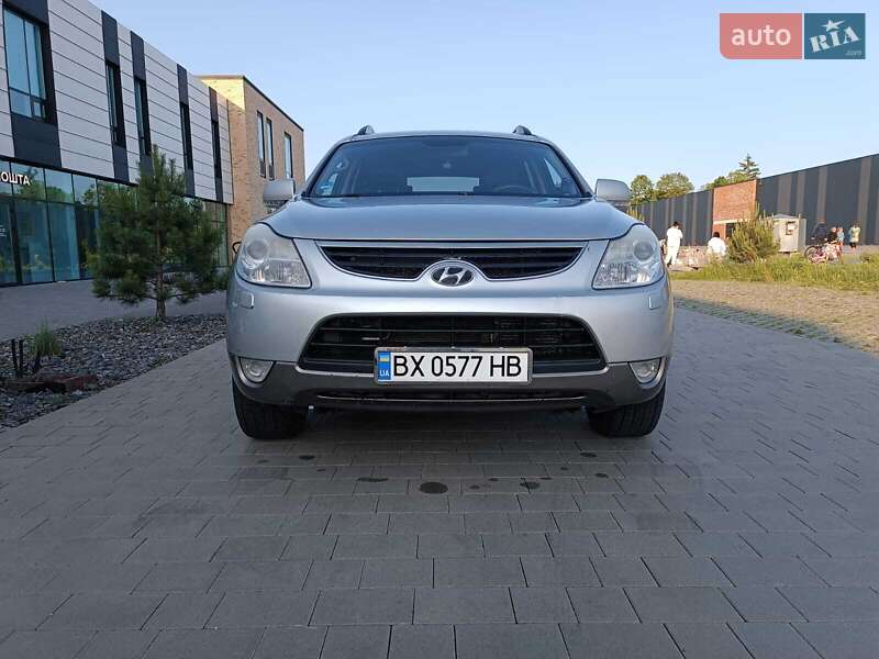 Позашляховик / Кросовер Hyundai ix55 2010 в Хмельницькому