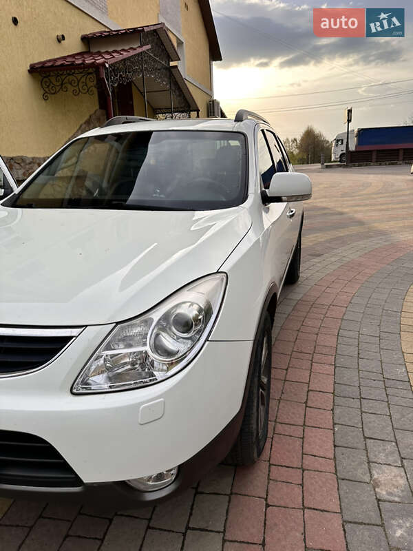 Внедорожник / Кроссовер Hyundai ix55 2012 в Шептицькому