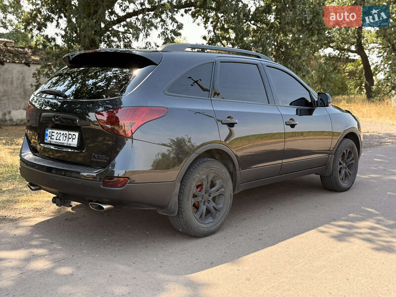 Внедорожник / Кроссовер Hyundai ix55 2008 в Кривом Роге