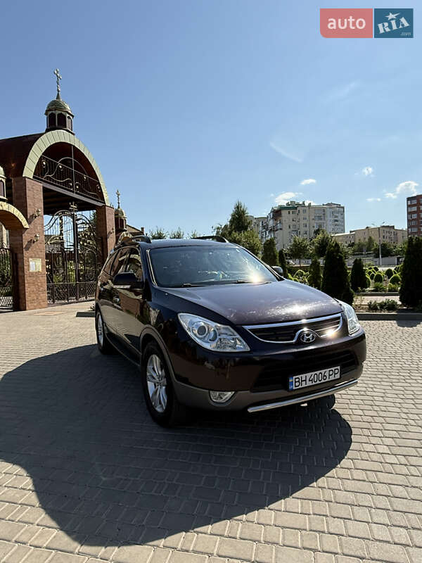 Позашляховик / Кросовер Hyundai ix55 2010 в Чорноморську