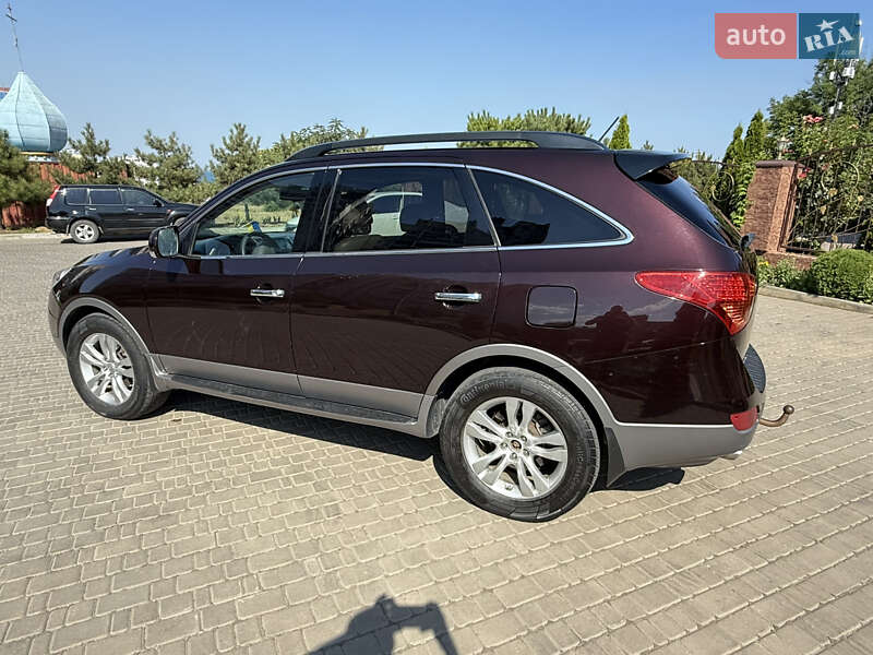 Позашляховик / Кросовер Hyundai ix55 2010 в Чорноморську