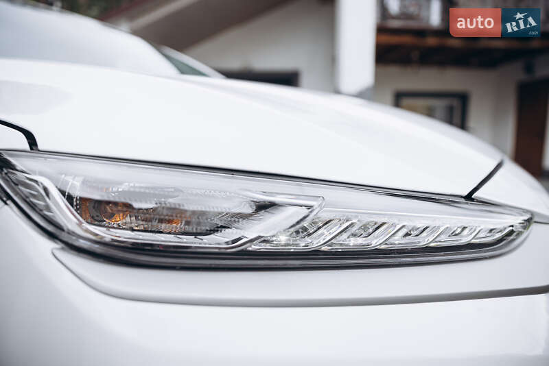 Позашляховик / Кросовер Hyundai Kona Electric 2021 в Золочеві