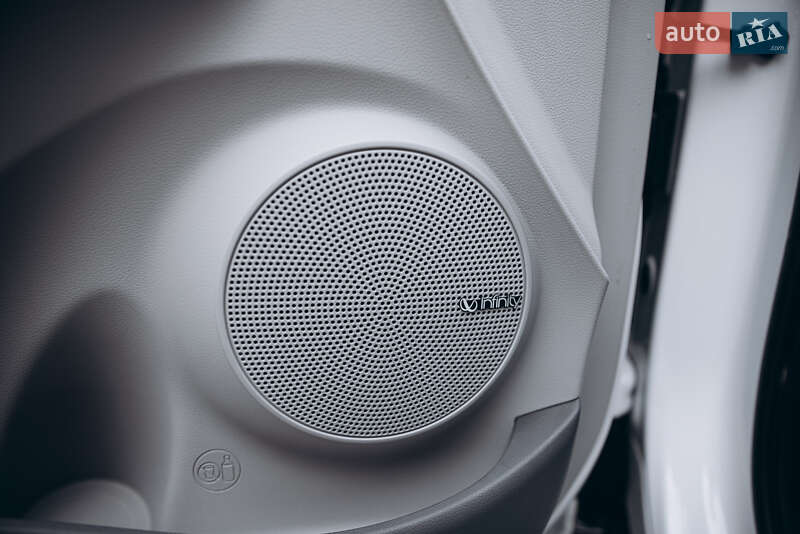 Позашляховик / Кросовер Hyundai Kona Electric 2021 в Золочеві