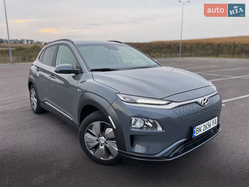 Внедорожник / Кроссовер Hyundai Kona Electric 2019 в Ровно