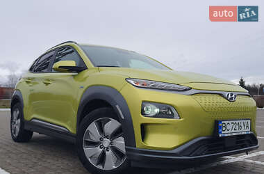 Внедорожник / Кроссовер Hyundai Kona Electric 2018 в 