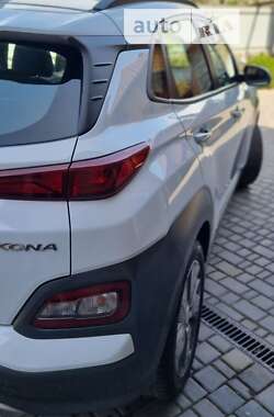 Внедорожник / Кроссовер Hyundai Kona Electric 2019 в Смеле