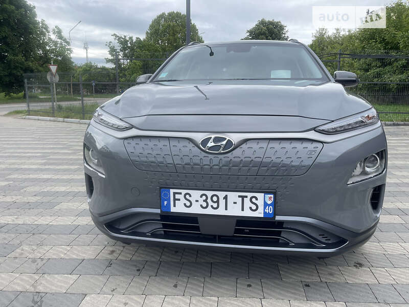 Внедорожник / Кроссовер Hyundai Kona Electric 2020 в Ужгороде