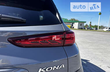 Внедорожник / Кроссовер Hyundai Kona Electric 2019 в Радивилове