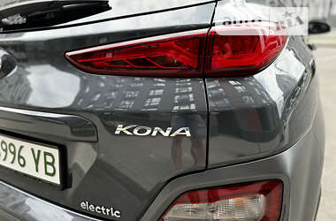 Внедорожник / Кроссовер Hyundai Kona Electric 2019 в Киеве