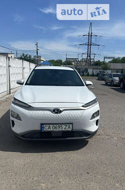 Внедорожник / Кроссовер Hyundai Kona Electric 2019 в Черкассах