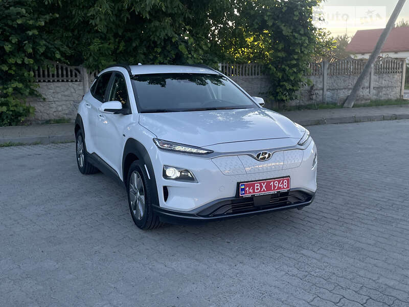 Внедорожник / Кроссовер Hyundai Kona Electric 2020 в Городке