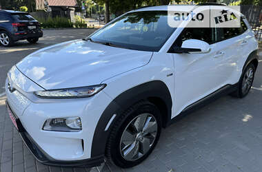 Позашляховик / Кросовер Hyundai Kona Electric 2020 в Луцьку