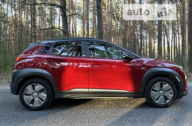 Внедорожник / Кроссовер Hyundai Kona Electric 2020 в Киеве