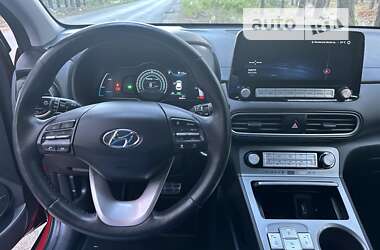 Внедорожник / Кроссовер Hyundai Kona Electric 2020 в Киеве