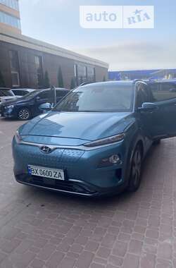 Внедорожник / Кроссовер Hyundai Kona Electric 2019 в Хмельницком