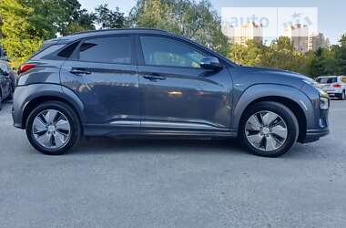 Позашляховик / Кросовер Hyundai Kona Electric 2019 в Києві