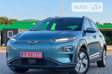 Внедорожник / Кроссовер Hyundai Kona Electric 2021 в Радивилове