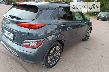 Позашляховик / Кросовер Hyundai Kona Electric 2022 в Рівному