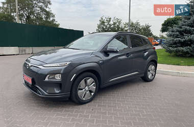 Позашляховик / Кросовер Hyundai Kona Electric 2020 в Києві