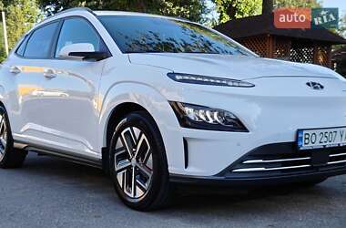 Позашляховик / Кросовер Hyundai Kona Electric 2022 в Тернополі