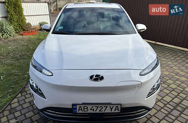 Позашляховик / Кросовер Hyundai Kona Electric 2021 в 