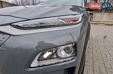 Позашляховик / Кросовер Hyundai Kona Electric 2020 в Тернополі