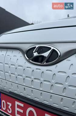 Позашляховик / Кросовер Hyundai Kona Electric 2019 в Дубні