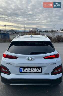 Внедорожник / Кроссовер Hyundai Kona Electric 2019 в Киеве