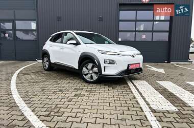 Позашляховик / Кросовер Hyundai Kona Electric 2019 в Луцьку