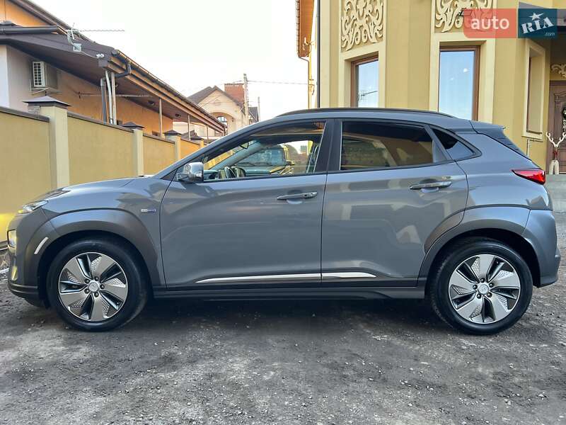 Позашляховик / Кросовер Hyundai Kona Electric 2019 в Львові