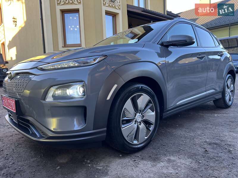 Позашляховик / Кросовер Hyundai Kona Electric 2020 в Львові