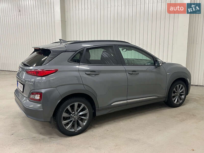 Позашляховик / Кросовер Hyundai Kona Electric 2019 в Києві