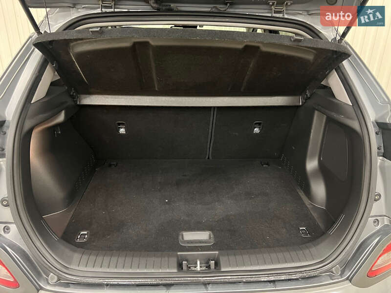 Позашляховик / Кросовер Hyundai Kona Electric 2019 в Києві