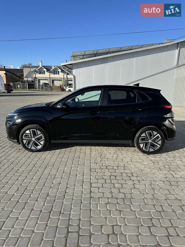 Позашляховик / Кросовер Hyundai Kona Electric 2022 в Коломиї